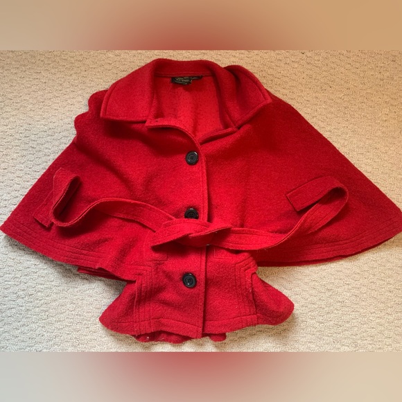Vintage/Retro Red Cape Coat - Picture 2 of 2